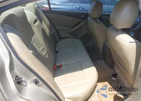 2009 Nissan Altima 2.5 S from USA, damaged, VIN 1N4AL21E69C138290